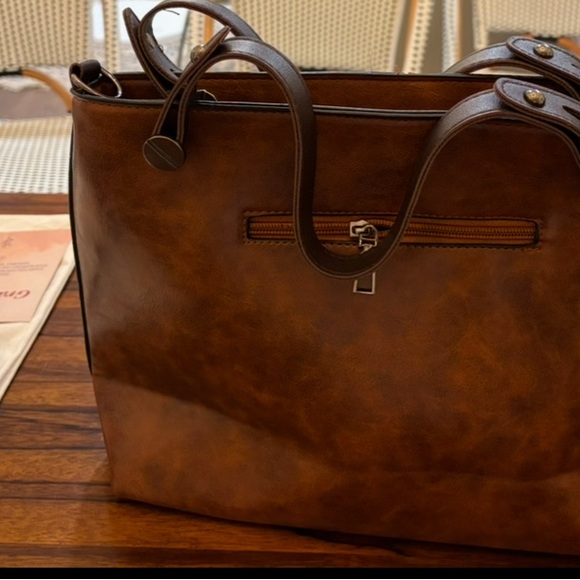 Brown Structured Leather Tote Bag with Vintage Look - Picture 7 of 11